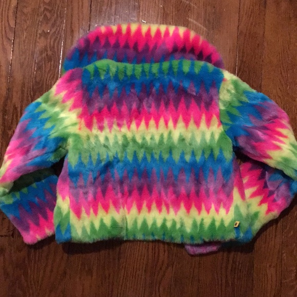 Faux fur multicolored striped jacket. - Picture 3 of 3